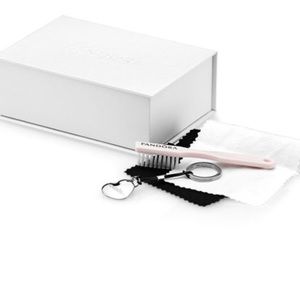 PANDORA CARE KIT